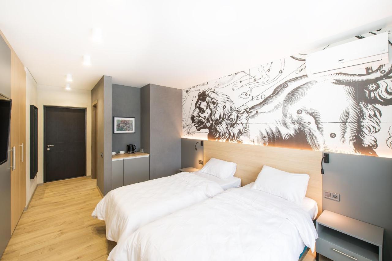 Orion Apartments Kyiv Exterior photo
